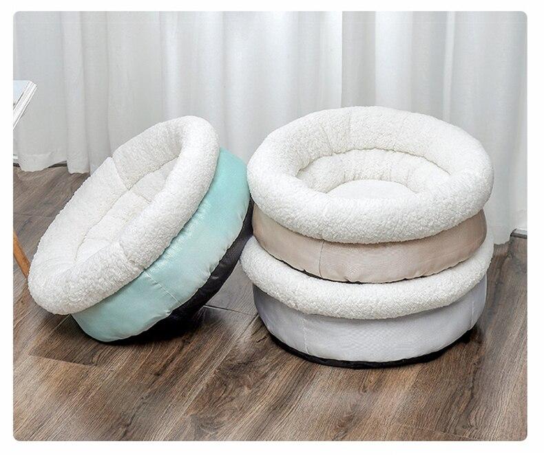 Soft Winter Warm Bed for Dogs and Cats