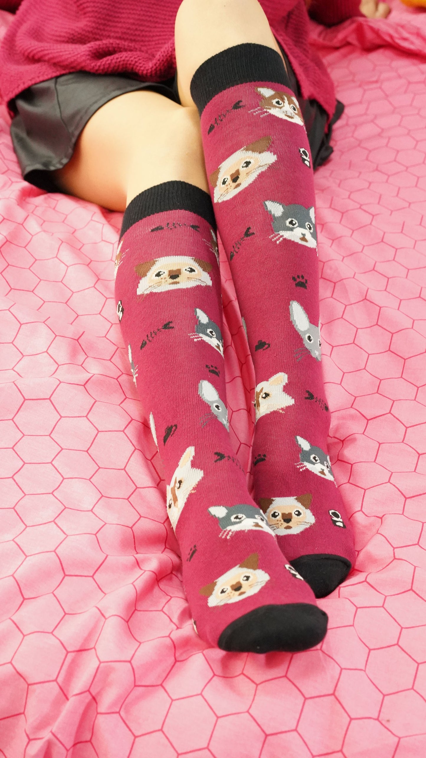 Women's Cute Cats Knee High Socks - A Touch of Feline Flair
