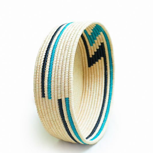 Misali  Eco-Friendly Round Pet Bed - Authentic African Handwoven Bed Baskets